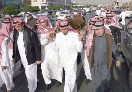 الوسط الإعلامي ينعى طلعت وفا .. صديق الجميع
