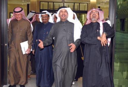 "الشورى" يراقب تنفيذ المشاريع الحكومية..وتساؤلات المواطنين أمام وزير المالية