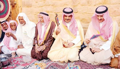 ..ويطلق المرحلة الأولى من القرية التراثية في العلا