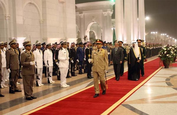 خادم الحرمين الشريفين يستقبل الرئيس البرازيلي