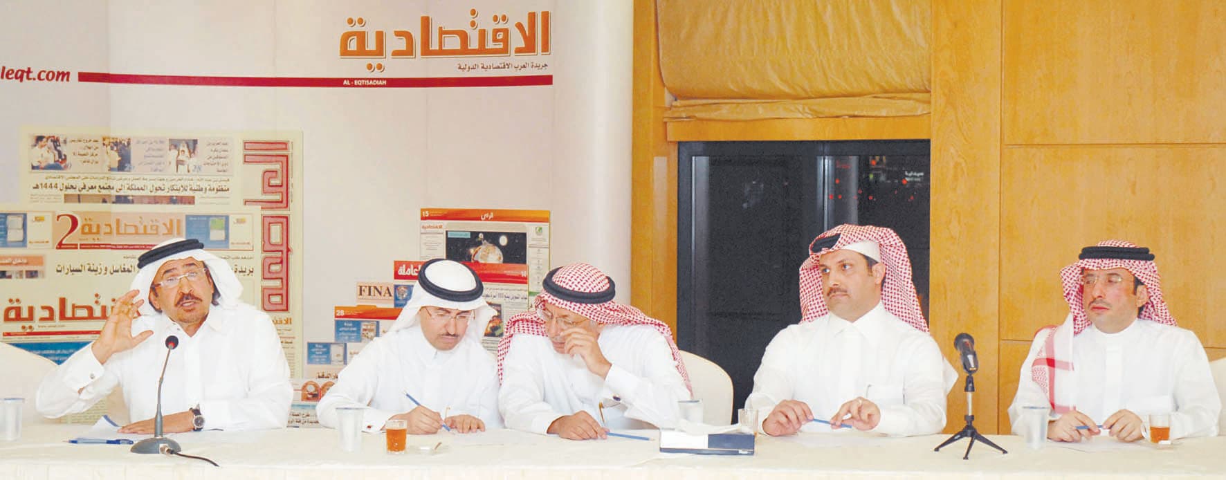 مطلوب إعادة النظر في الاستراتيجيات والأولويات الاقتصادية للمملكة