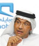 «موبايلي» توزع آخر جوائزها بتسليم السيارة الثامنة في مهرجان أبها للتسوق