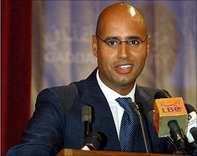 القذافي يطالب بمنصب رسمي لنجله سيف الإسلام لتنفيذ برنامجه الإصلاحي