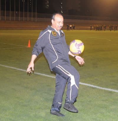 «الياباني» يرفض تأجيل نزال لناجويا قبل الاتحاد