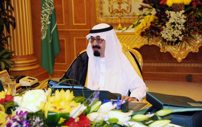 مجلس الوزراء يقر تنظيما للطب البديل ويحث على مواصلة العمل لمواجهة H1N1