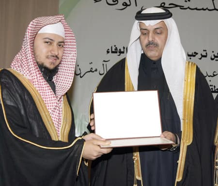 مشاورات لرفع الحد الأدنى لرواتب المتقاعدين إلى3500 ريال و 5% علاوة سنوية