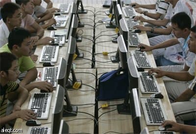 أربعة من بين كل خمسة يعتقدون أن الوصول للانترنت حق أساسي