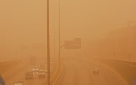موجة الغبار تضرب من جديد.. ولا إنذار مبكرا من الجهات الرسمية!