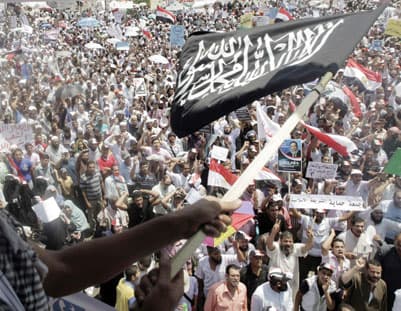 القاهرة: مظاهرات للتطهير الشامل وسرعة محاكمة مبارك ورفاقه