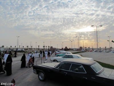 احتفالات الرياض: ساحة العروض في الدائري الشرقي تكتظ بالزائرين في وقت مبكرا