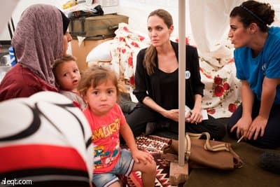انجلينا جولي تعرب عن قلقها من ظروف استقبال اللاجئين السوريين في تركيا