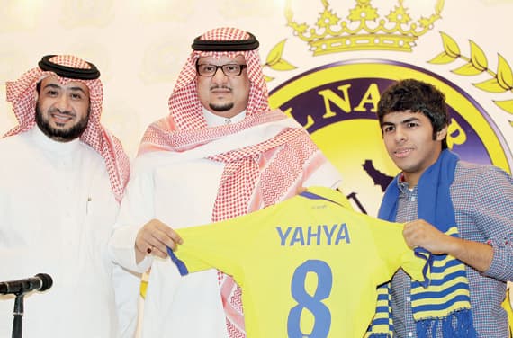 الديون المتراكمة تهدد صفقات 6 أندية