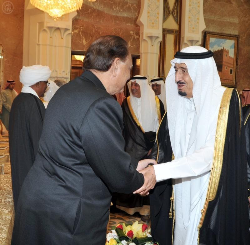 الملك : نحن أمة لا نقبل المساومة على ديننا .. ولا نسمح أن تُمس سيادة أوطاننا