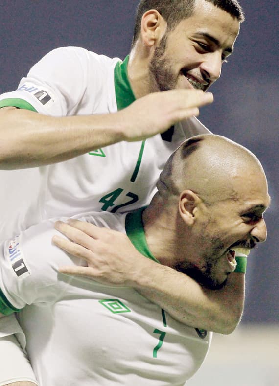 الأبواب بلا شباك