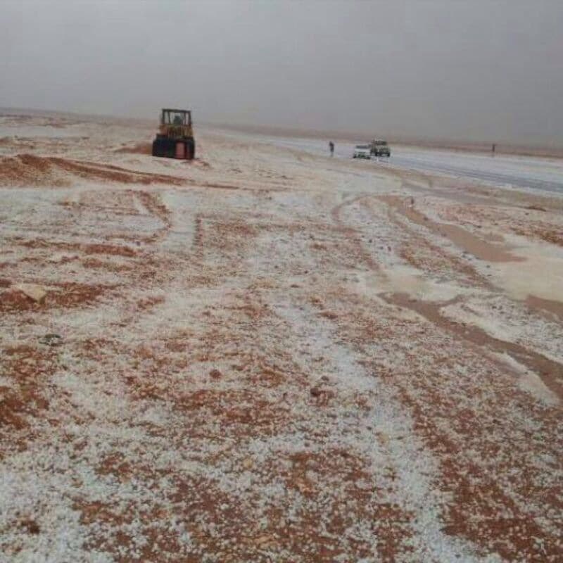 امطار و"برد" على الحدود الشمالية