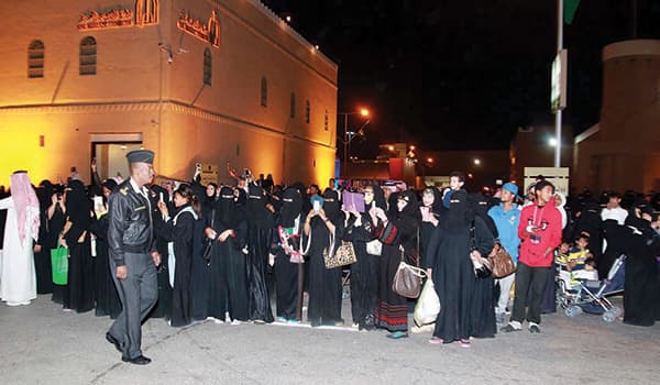 «هيئة الأمر بالمعروف»: قضايا «الجنادرية» تبرّج وتجول