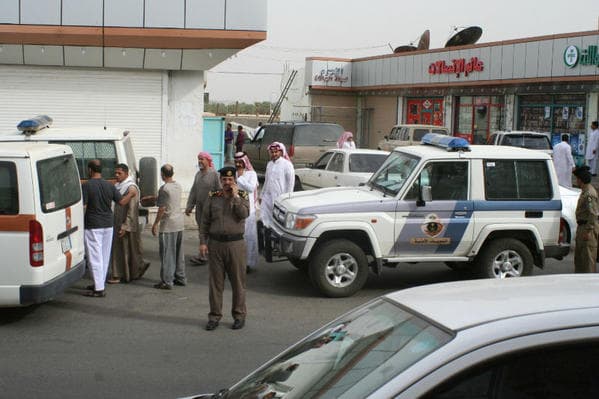 حملة أمنية تُطيح بـ80 مخالفاً بعقيق الباحة