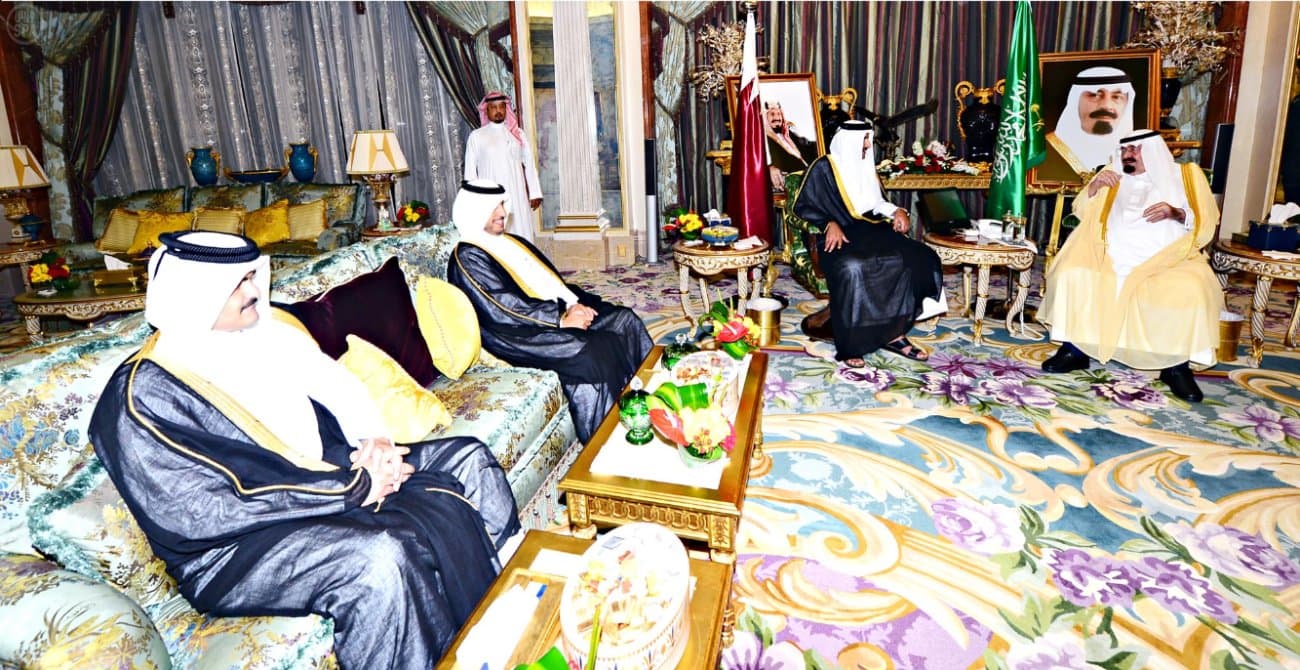 جلسة مباحثات سعودية قطرية في جدة