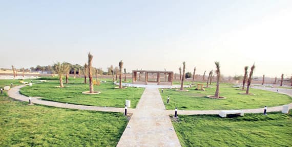 «السياحة» تنهي إعادة بناء عريش الملك عبد العزيز في الخرج