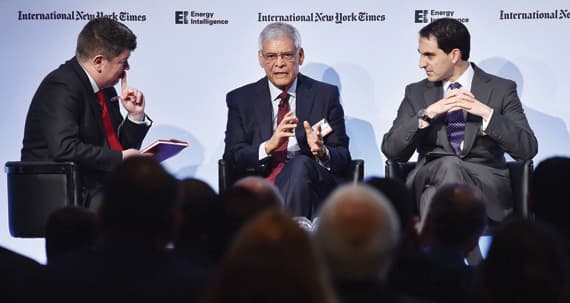 أمين «أوبك»: لا داعي للفزع من هبوط النفط ولا حرب أسعار بين المنتجين