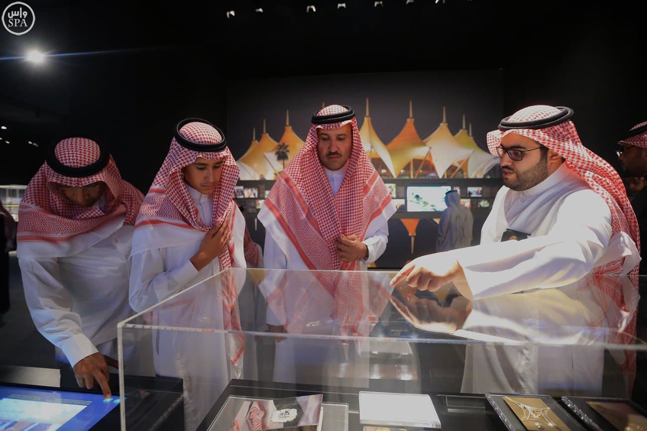 الأمير فيصل بن سلمان: أتمنى أن تحظى المدينة المنورة باستضافة معرض "الفهد"