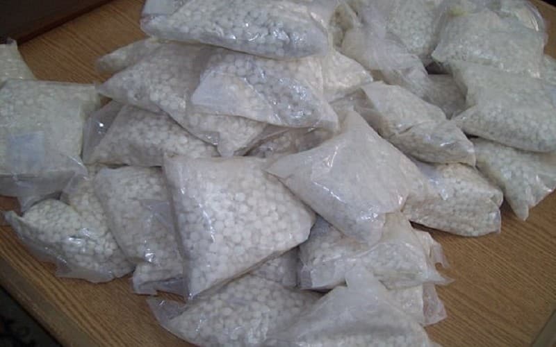 جمرك حالة عمار يحبط أكثر من 7 آلاف حبة مخدرة