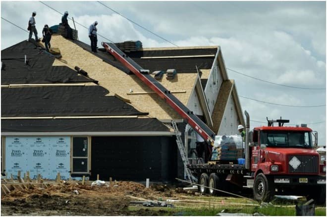 تراجع بناء المساكن الجديدة في أمريكا بأكثر من المتوقع في فبراير