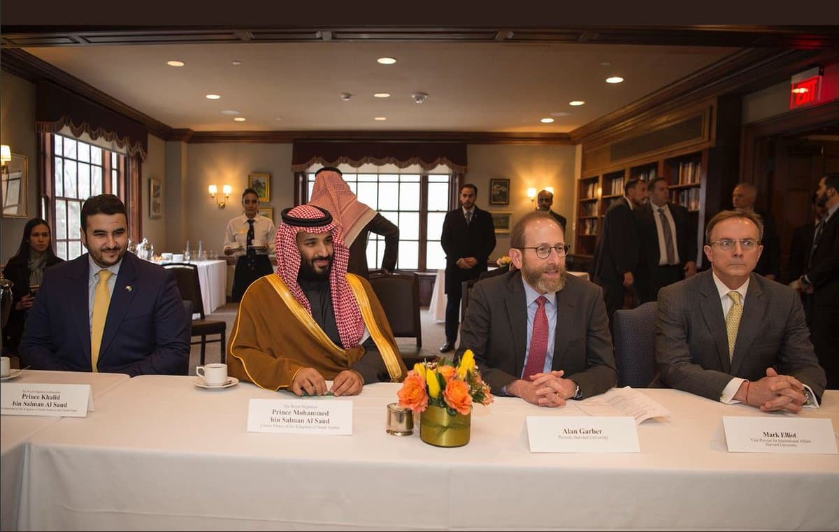 ولي العهد في بوسطن .. اتفاقيات بحثية وتقنية تدعم «رؤية 2030»