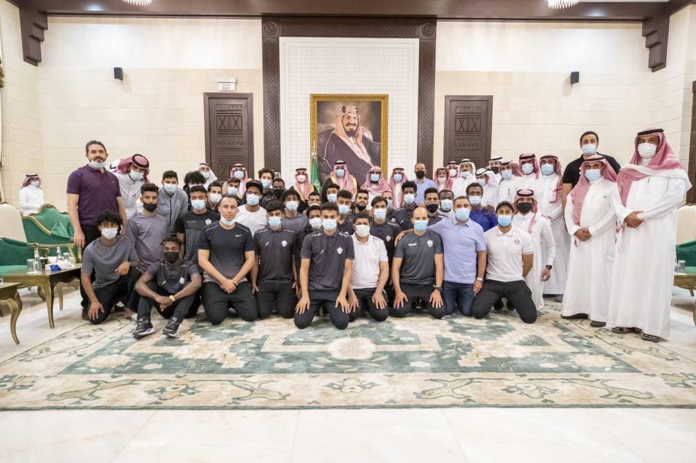 صعود أسهم أوروبا مع ارتفاع شركات التجزئة والقطاعات الدفاعية