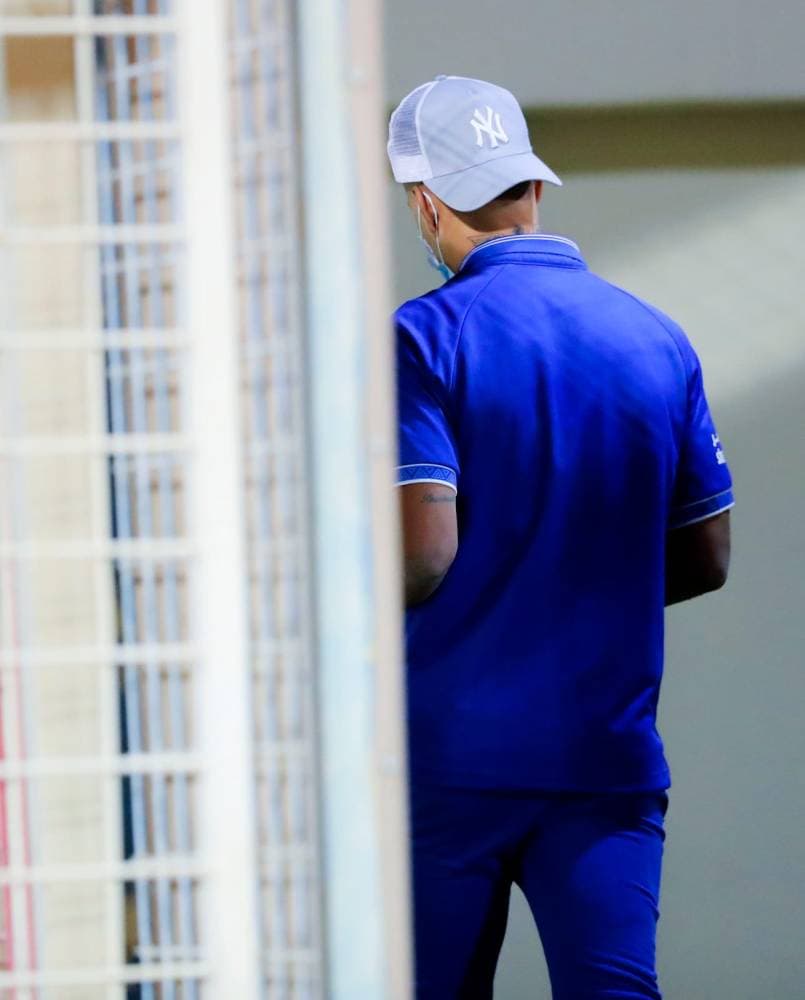 بيريرا خارج قائمة الهلال أمام الحزم. تصوير: علي الظاهري ـ "الاقتصادية"