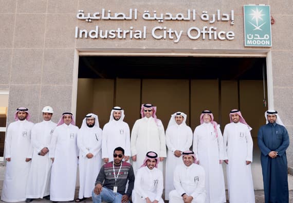 مدينة سدير للصناعة والأعمال .. من أرض للقنص إلى منصة لتصدير أدوية السرطان