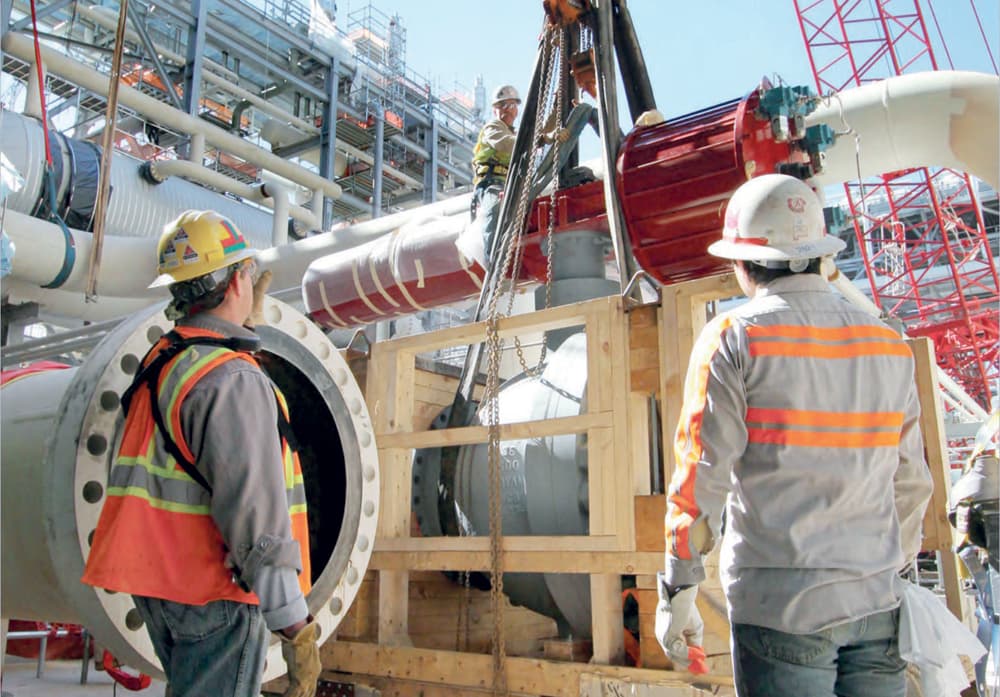 النفط يحوم حول 50 دولارا للبرميل .. ويرتفع 20 % في أبريل