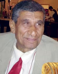 صالح المنصور بسيط وثمين .. «صندوق ذكريات» فشلنا في استنطاقه