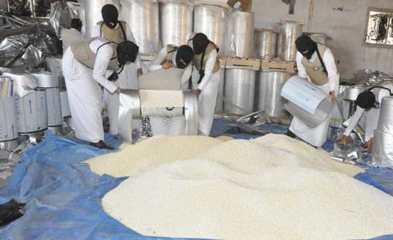 أكدت المديرية العامة لمكافحة المخدرات تطبيق نظام جرائم المعلوماتية ضد المروجين للمخدرات عبر وسائل التواصل. "الاقتصادية"