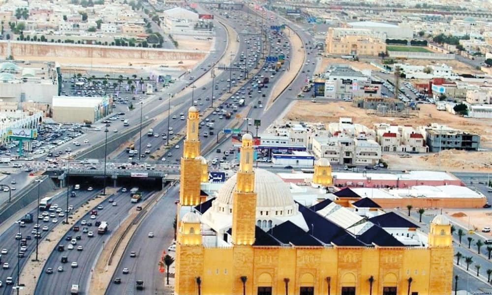 إنماء قطاع الأوقاف ليصل إلى 350 مليار ريال في عام 2030.