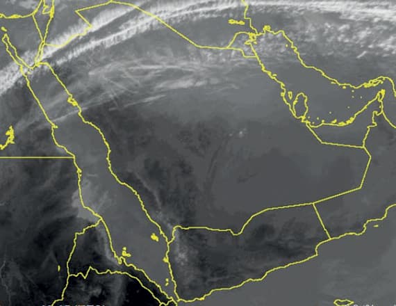 صورة جوية فوق البلاد توضح قلة الغيوم الماطرة."الاقتصادية"