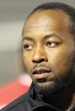 الهلال يغري الإماراتيين بـ 50 مليون ريال للظفر بـ "سمعه"