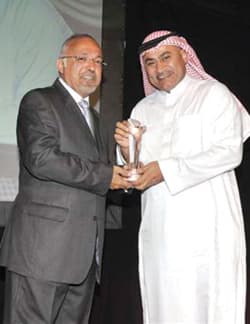 "إيوان" تفوز بجائزة أفضل مطور عقاري في مجال الإسكان في 2009