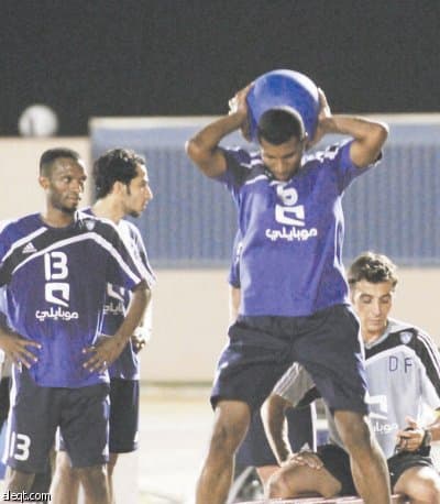 الهلال يكتفي بـ 5 تدريبات صباحية ويخسر رادوي