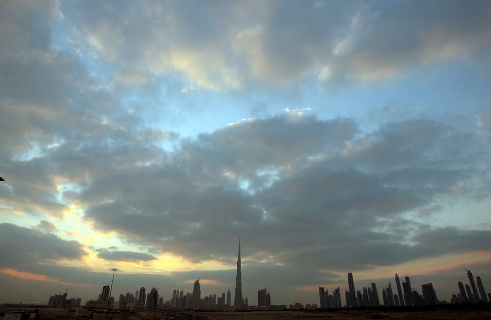 بعد أعلى برج.. دبي تدخل موسوعة جينس بأعلى فندق في العالم