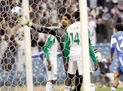 الهلال يفترس الأهلي بـ «ولي» وياسر ونيفيز