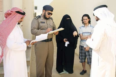 جدة: إسكان 63 عائلة في شقق مفروشة وصرف بدل الإعاشة لهم