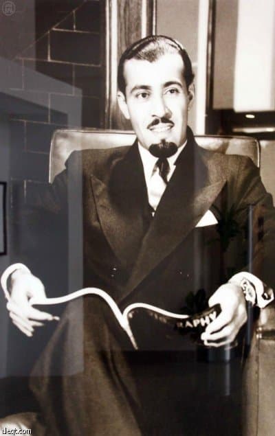 تدشين معرض مصور لخادم الحرمين الشريفين