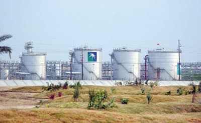 20 شركة عالمية تتقدم لـ«أرامكو» لبناء مصفاة جازان