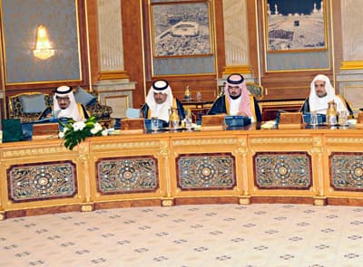 مجلس الوزراء يقر إنشاء هيئة للنقل العام