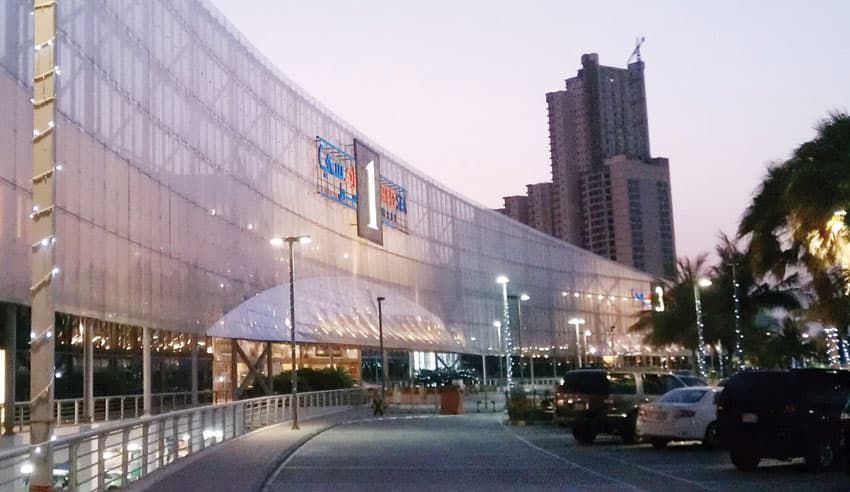 أمانة جدة: لا علم لدينا عن إغلاق المحال ليلا