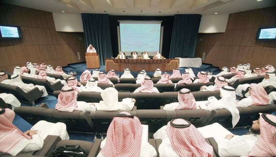 وزير «المياه»: نقص في منسوب الآبار الجوفية