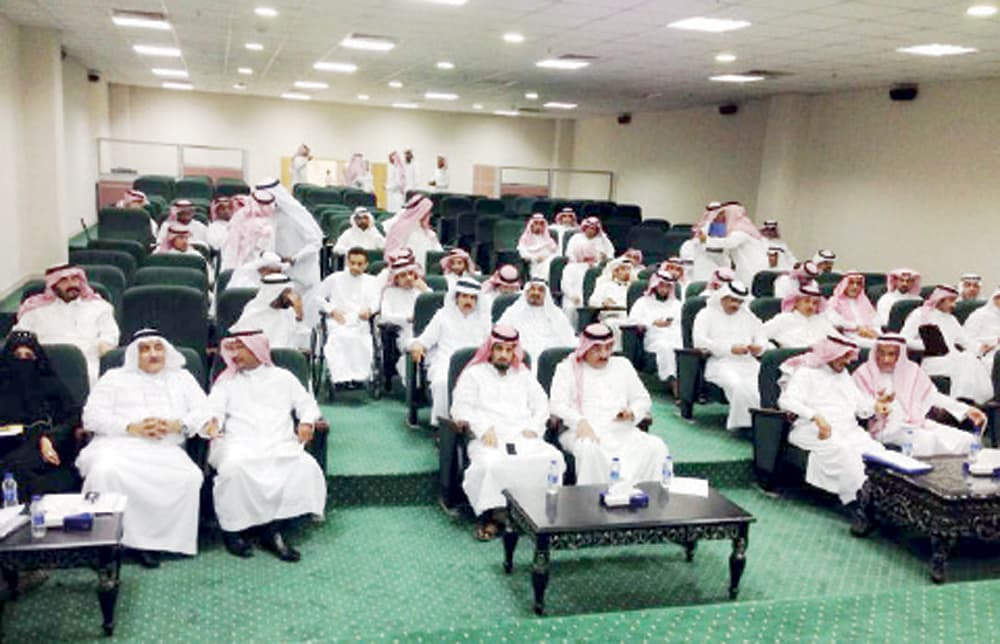 «العمل» تعد مكاتب الاستقدام بتسهيلات .. وتشكل فريقا تنسيقيا لحل مشاكلهم