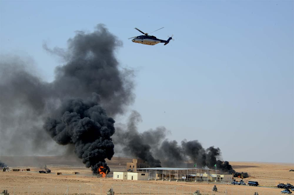 ولي ولي العهد يرعى حفل ختام تمرين "وطن 85"