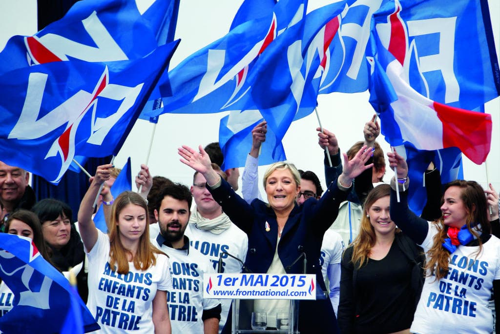 فرنسا .. الإحباط الاقتصادي يدفع الناخبين الشباب نحو لوبن